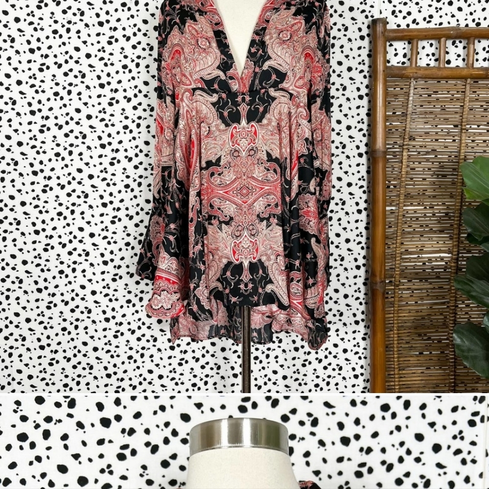 Free People | Field of Butterflies Paisley Oversized Tunic Asymmetric Top - Picture 2 of 3